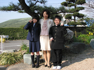 2012-4-5-a,n,h.jpg